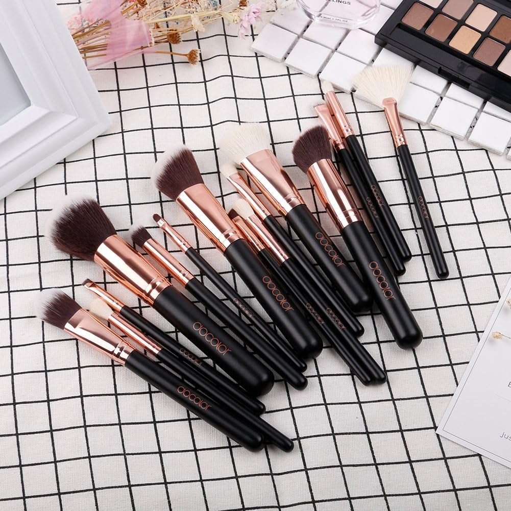 Makeup Brushes 15Pcs Professional Makeup Brush Set with Travel Bag